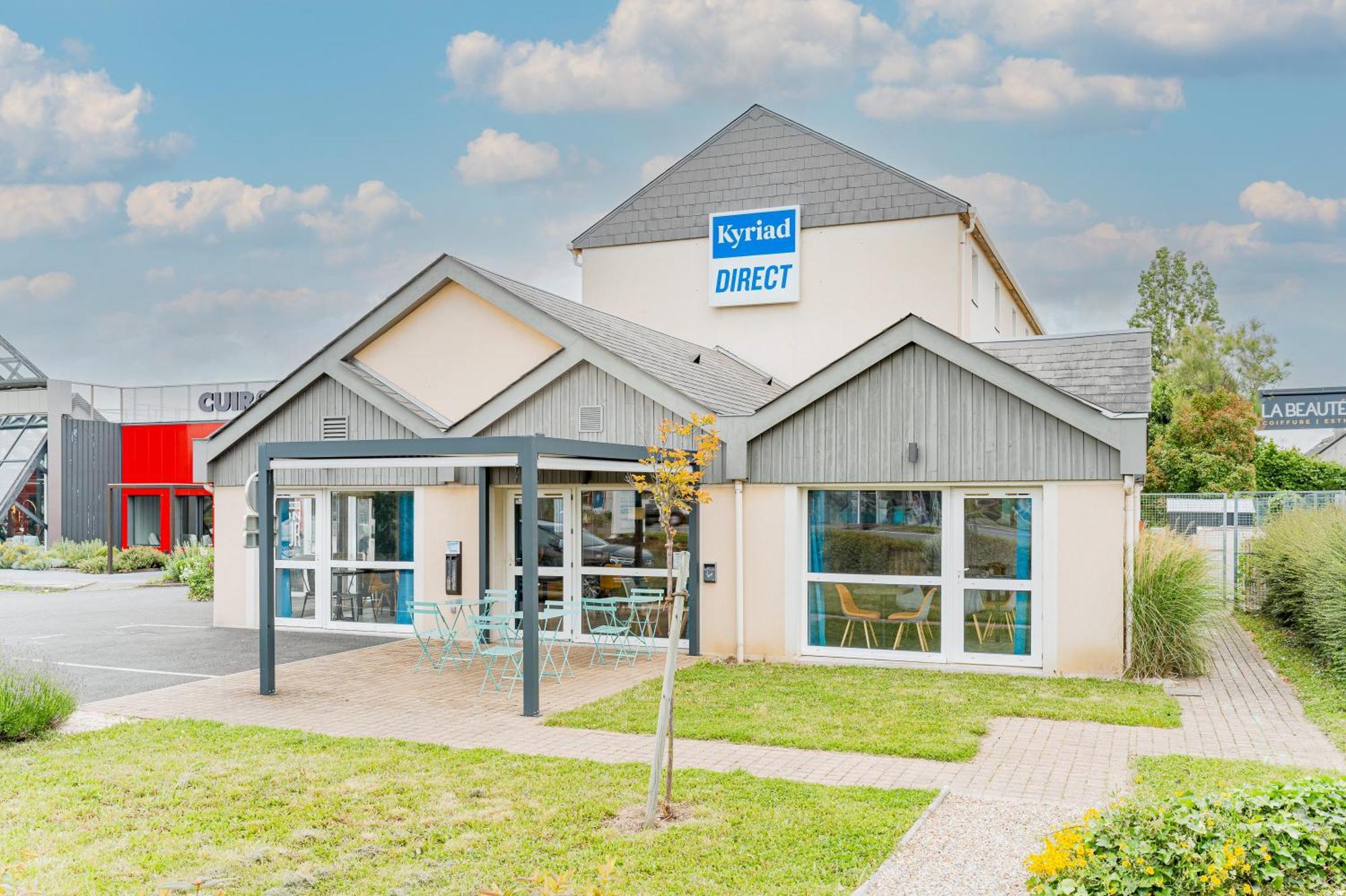 Kyriad Direct Tours Sud - Chambray Les Tours Exterior photo